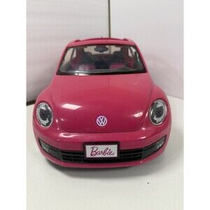2013 Mattel Barbie Volkswagen Beetle Car Playset Hot Pink VW Vehicle Bug 17”